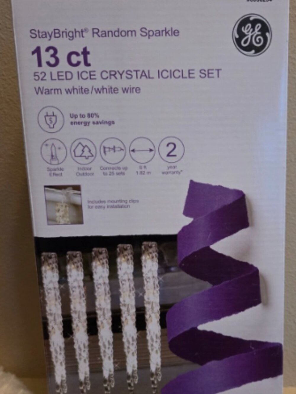 GE StayBright Random Sparkle 13 ct Ice Crystal Icicle Light 52 LED Warm White